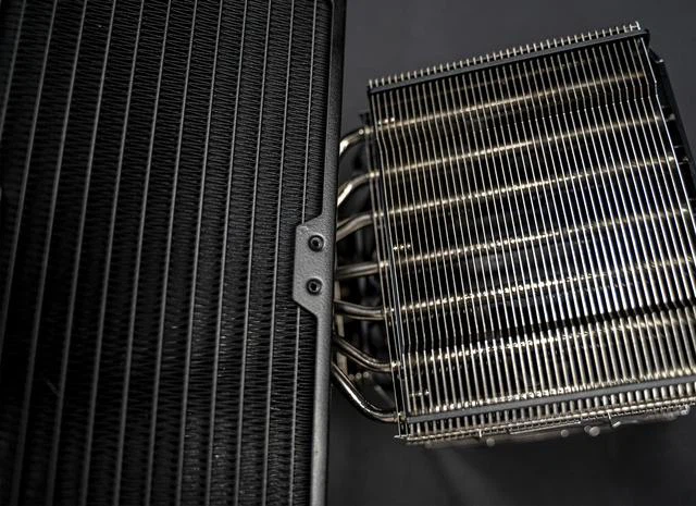 liquid cooling or air cooling liquid cooling or air cooling